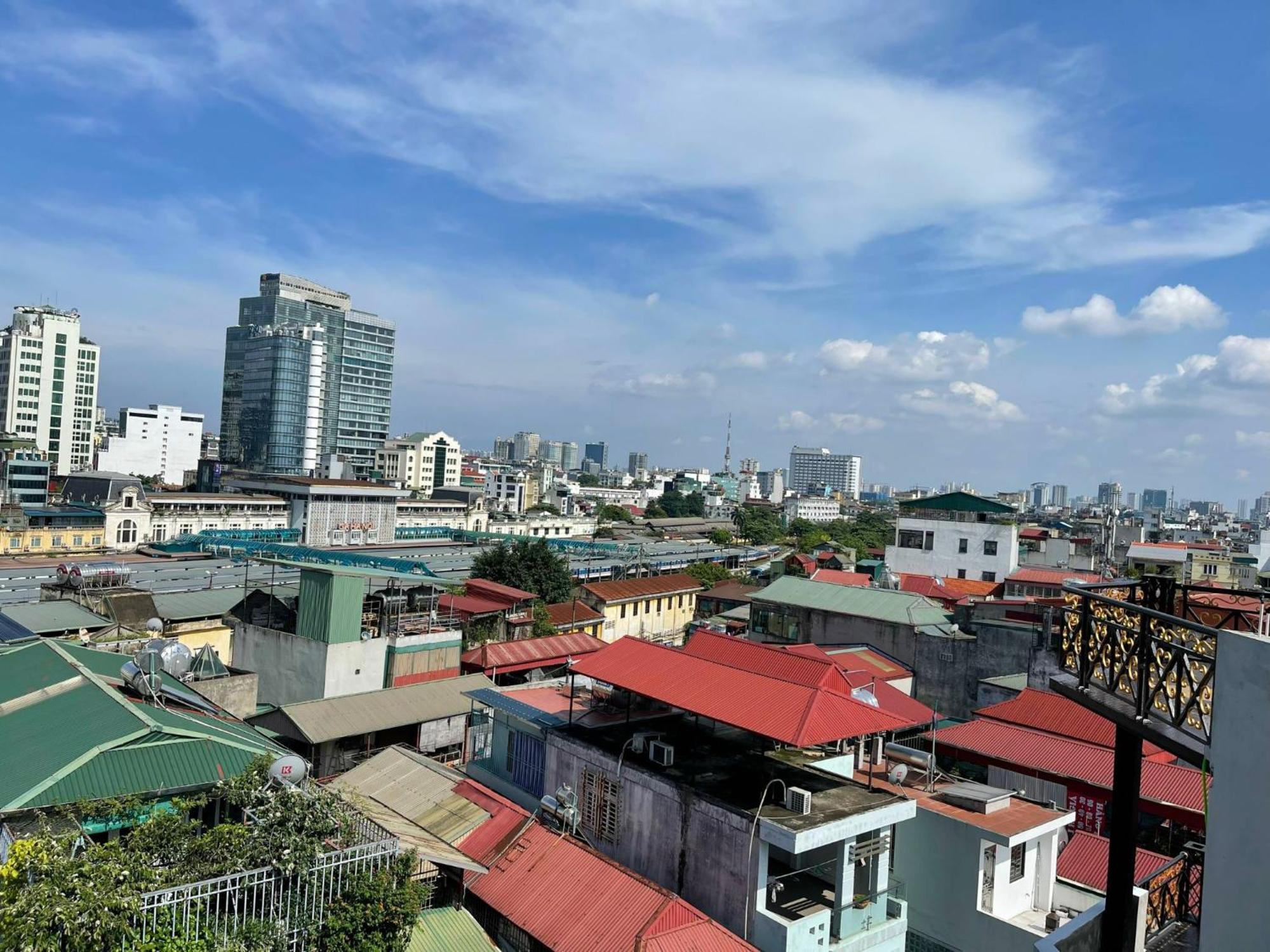 Light House & Rooftop Hanoi Esterno foto